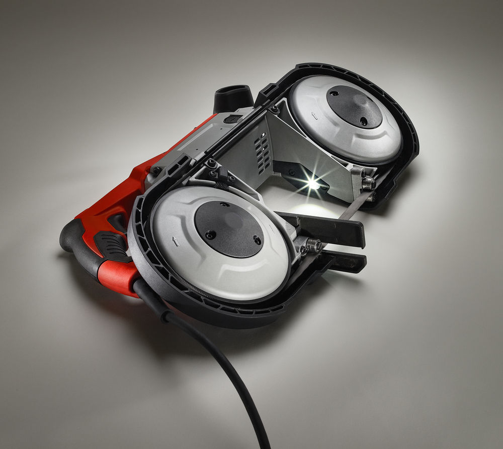 Sierra de cinta con cable 1200W, 0-116m/min, 125x125