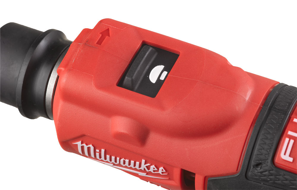 Rectificadora de baja velocidad para neumáticos M12 FUEL™, recepción de cambio rápido 7/16", 2 modos, 0-1200/0-2500rpm, longitud 270mm, máximo diámetro de accesorios de pulido 80mm, máximo diámetro de accesorios de taladrado/escariado 9,5mm. Se suministra en versión cero, sin baterías ni cargador