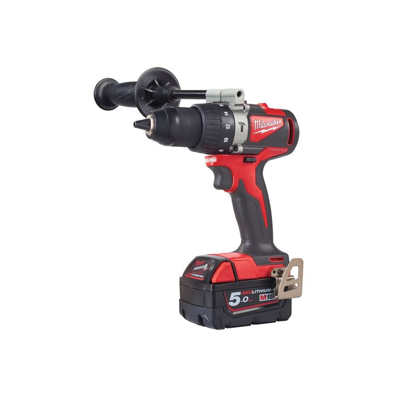 M18BLPD2-502X Taladro percutor sin escobillas M18™, 2 velocidades, par máximo 82Nm, portabrocas metálico 13mm. Se suministra con 2 baterías M18B5 y cargador M12-18C, en HD-box