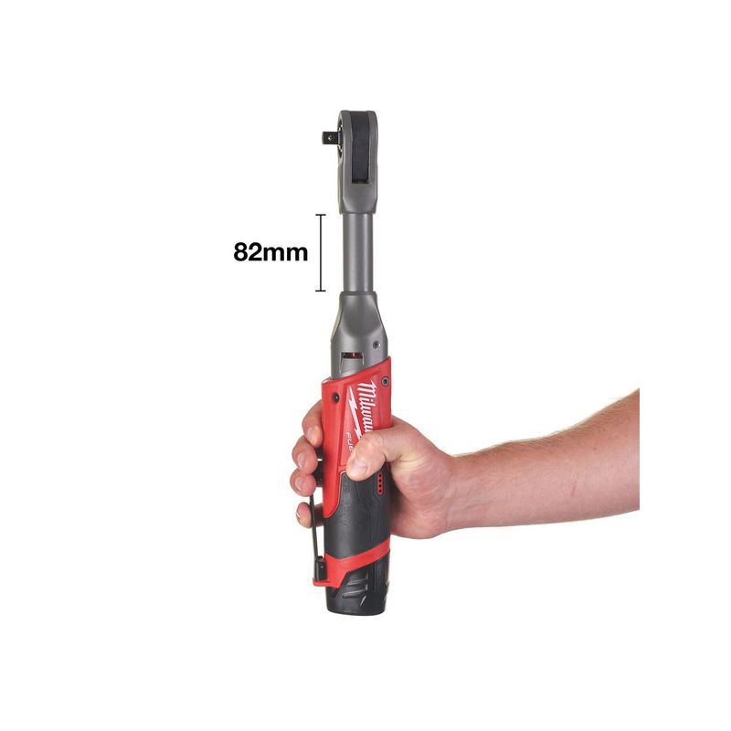 M12FIR38LR-0 Llave de carraca de cuello largo M12 FUEL™, recepción 3/8", par máximo 75Nm, tamaño de la cabeza 19,3mm, longitud 363mm, 0-200rpm. Incluye adaptador de 1/4". Se suministra en versión cero, sin baterías ni cargador