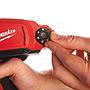 Pistola de químicos 1 batería M12 Li Ion 2,0Ah, con soporte de 600ml, díal compatible e interruptor electrónico variable y caja de cartón 
