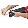 Sierra de sable M18 FUEL™ SAWZALL™, carrera 28,6mm, 0-3000cpm, FIXTEC™. Se suministra con 2 baterías M18B5 y cargador rápido M12-18FC, en HD-box